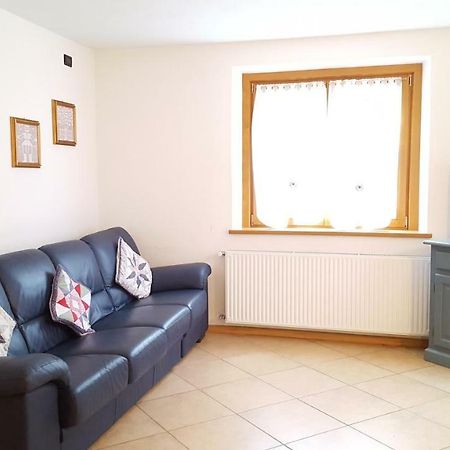 Casa Rossi Apartment Le Grazie  Екстериор снимка